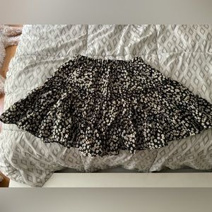 Cute XS floral skirt